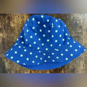 Lily & Dan | Child/unisex bucket hat.